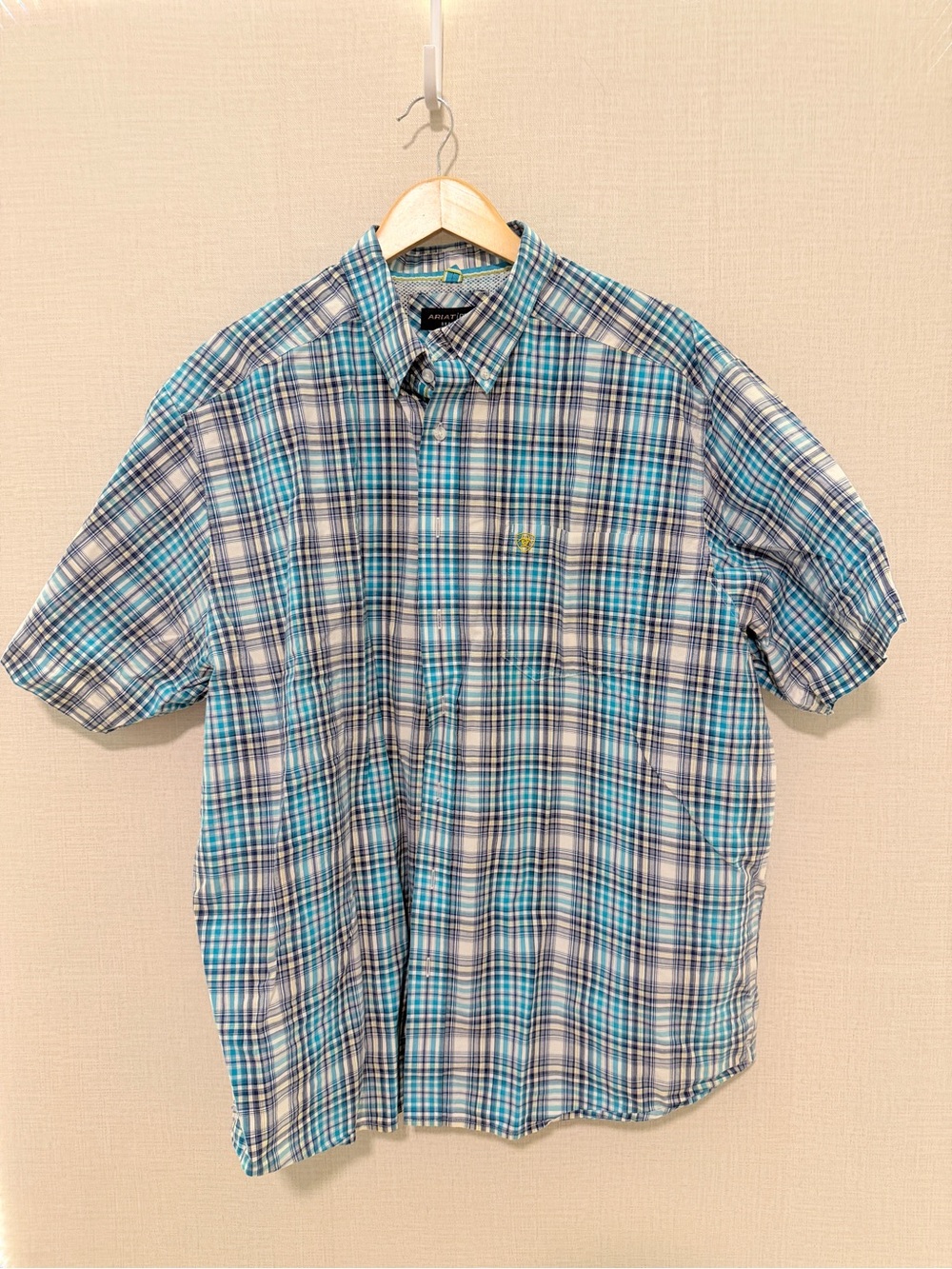 Ariat Men's Turquoise and Navy Plaid Short-Sleeve Button-Down Shirt